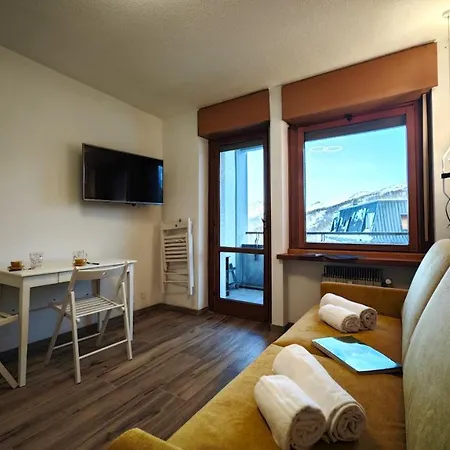 Hostdomus - Flowers Apartamento *