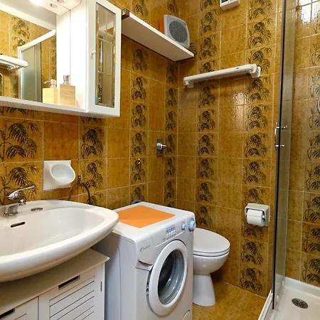 Apartamento Hostdomus - Flowers Sestriere