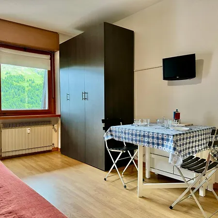 Apartamento Hostdomus - Flowers Sestriere